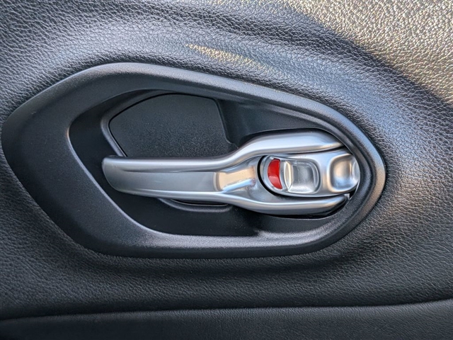 2017 Jeep Cherokee Limited:01780UU