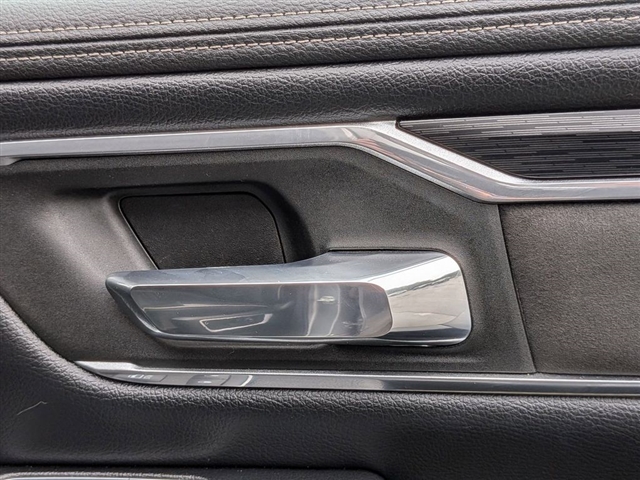 2023 RAM 1500 Laramie:02240UU