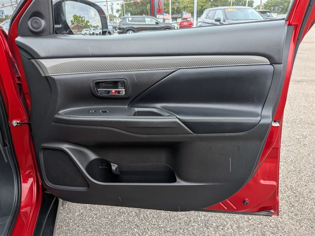 2019 Mitsubishi Outlander ES:02420UU