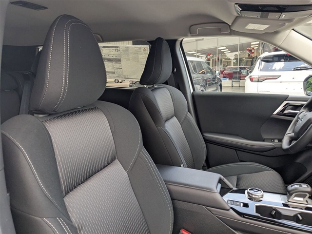 2025 Mitsubishi Outlander ES:MM39490