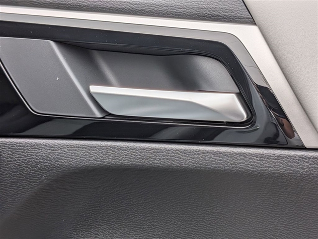 2025 Mitsubishi Outlander SE:MM39970