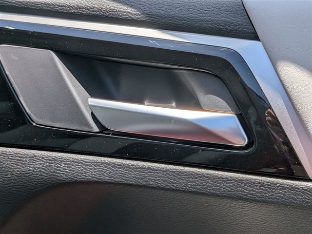 2025 Mitsubishi Outlander SE:MM39700