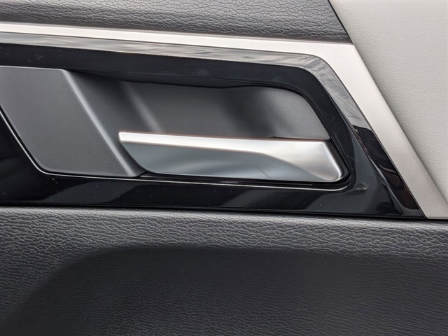 2025 Mitsubishi Outlander SE:MM39820