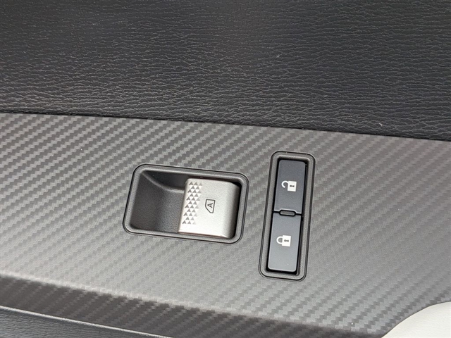 2026 Mitsubishi Outlander SE:MI30270