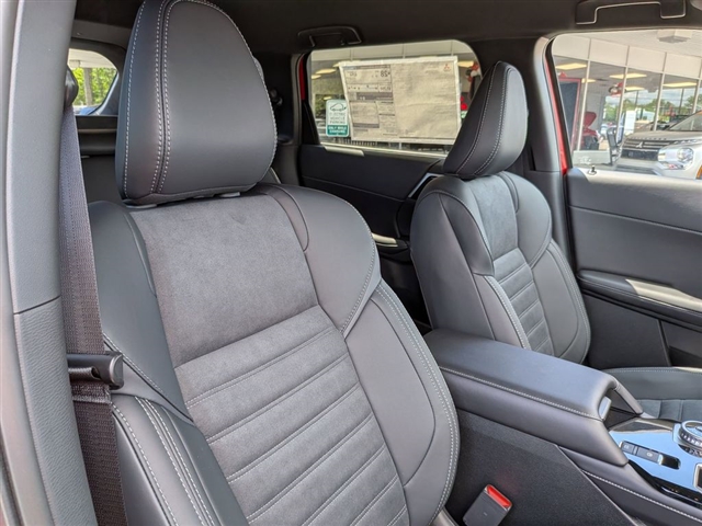 2026 Mitsubishi Outlander SE:MI30450