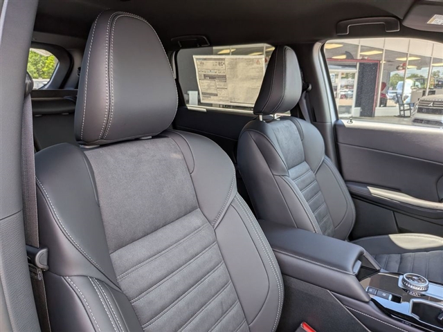 2026 Mitsubishi Outlander SE:MI30440