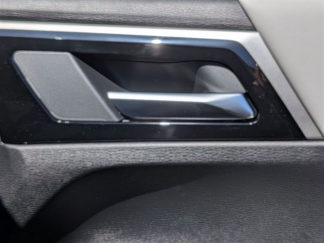 2026 Mitsubishi Outlander SE:MI30290