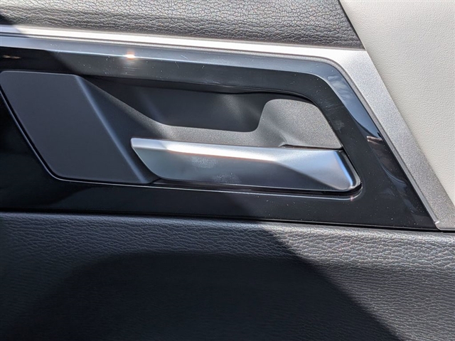 2025 Mitsubishi Outlander SEL:MM39830