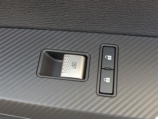 2025 Mitsubishi Outlander SE:MM139900