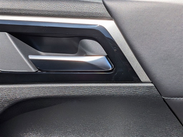 2026 Mitsubishi Outlander SE:MI130320