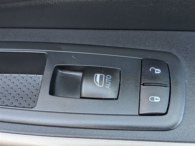 2017 Jeep Cherokee Limited:01780UU