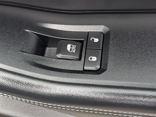 2022 Jeep Grand Cherokee Limited:02460UU