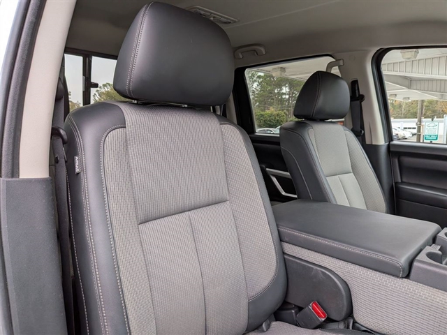 2019 Nissan Titan XD S:01880UU