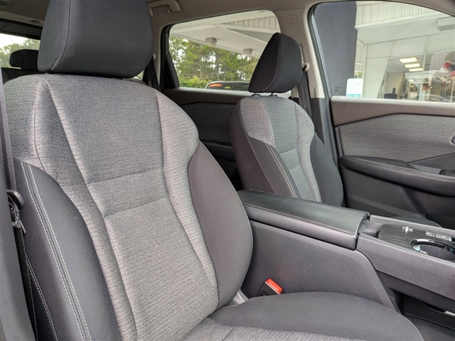 2021 Nissan Rogue SV:39502N