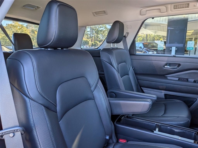 2022 Nissan Pathfinder SL:01971U