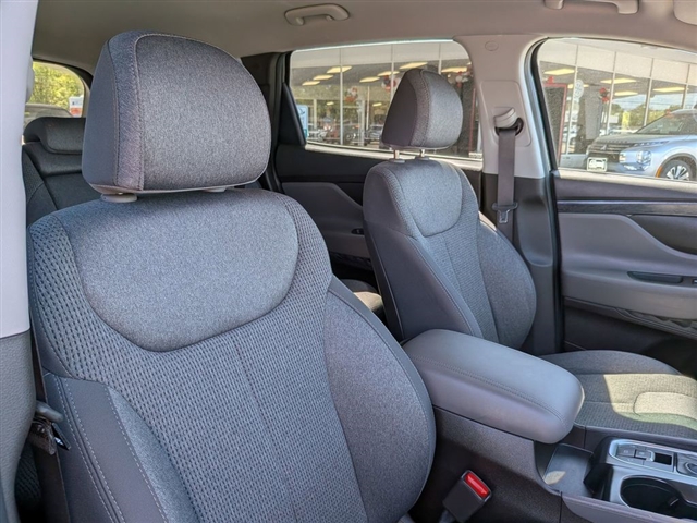 2020 Hyundai SANTA FE SE:39952N