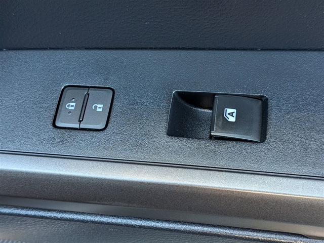 2018 Toyota Tacoma TRD Off-Road:02030UU