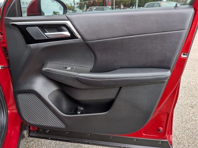 2024 Mitsubishi Outlander SE:30283N