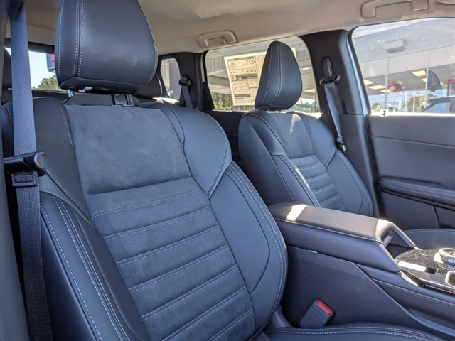 2025 Mitsubishi Outlander SE:MM39940