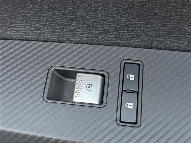 2026 Mitsubishi Outlander SE:MI30090