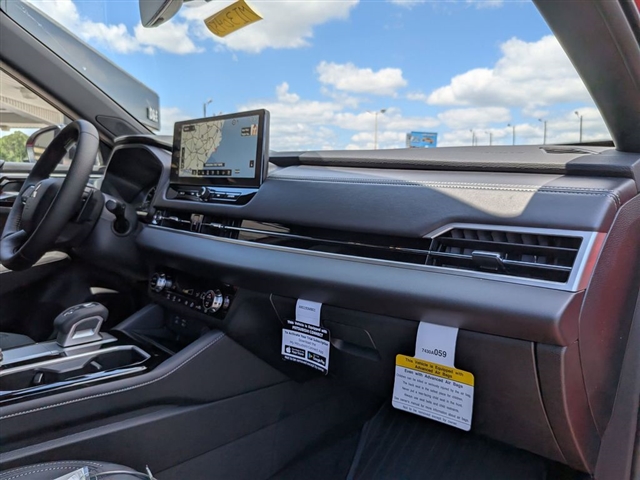 2026 Mitsubishi Outlander SE:MI30450