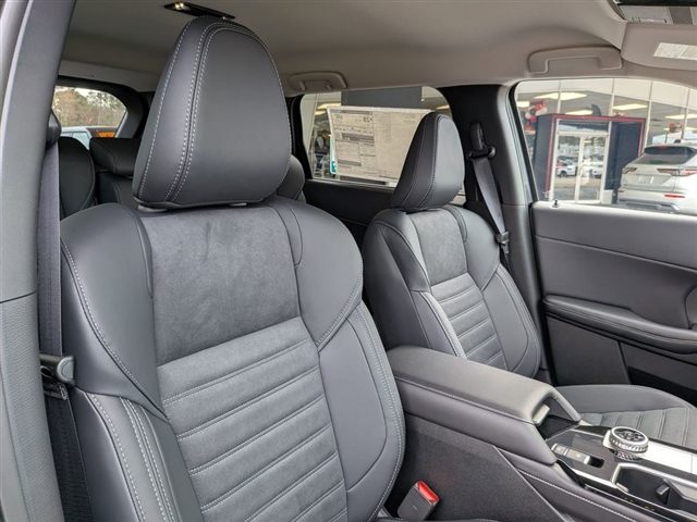 2026 Mitsubishi Outlander SE:MI30260