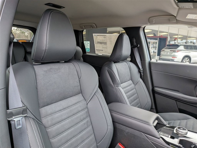 2026 Mitsubishi Outlander SE:MI30220