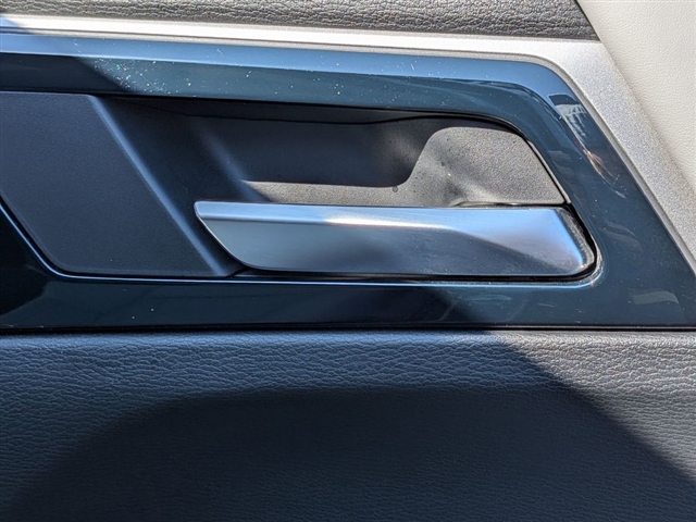 2022 Mitsubishi Outlander SEL Launch Edition:39772N