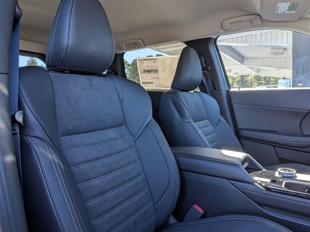 2025 Mitsubishi Outlander SE:MM139910