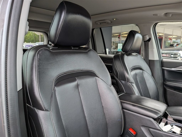 2022 Jeep Grand Cherokee Limited:02460UU