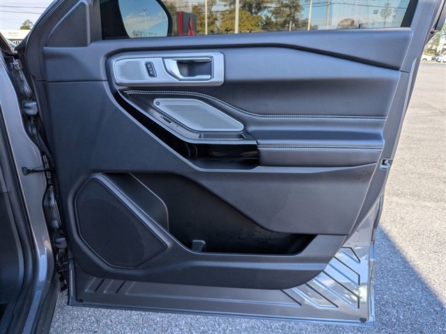 2022 Ford Explorer ST:02050UU