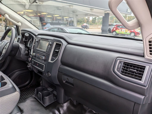 2019 Nissan Titan XD S:01880UU