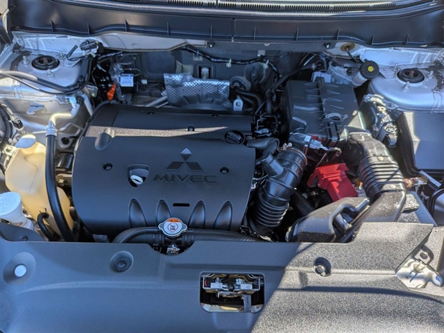 2013 Mitsubishi Outlander Sport SE:39992N