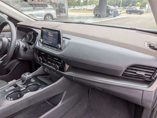 2021 Nissan Rogue SV:39502N