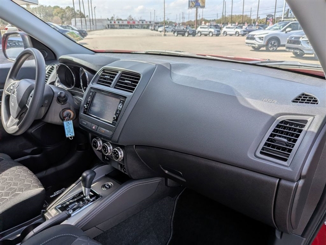 2025 Mitsubishi Outlander Sport SE:39842N