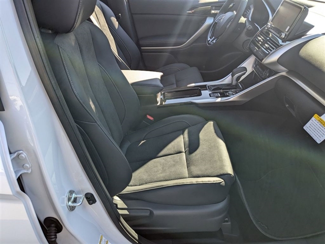 2025 Mitsubishi Eclipse Cross SE:M241510