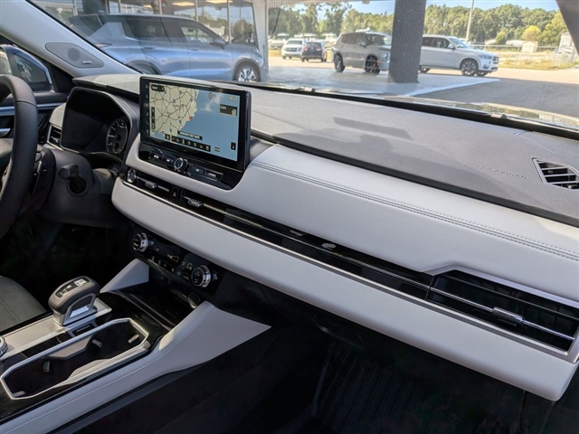 2025 Mitsubishi Outlander SE:MM39850