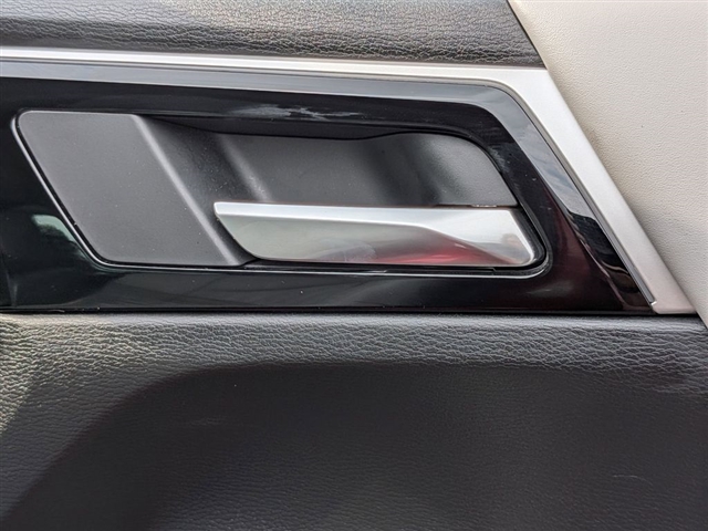 2023 Mitsubishi Outlander SE:39881N