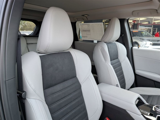 2026 Mitsubishi Outlander SE:MI30170