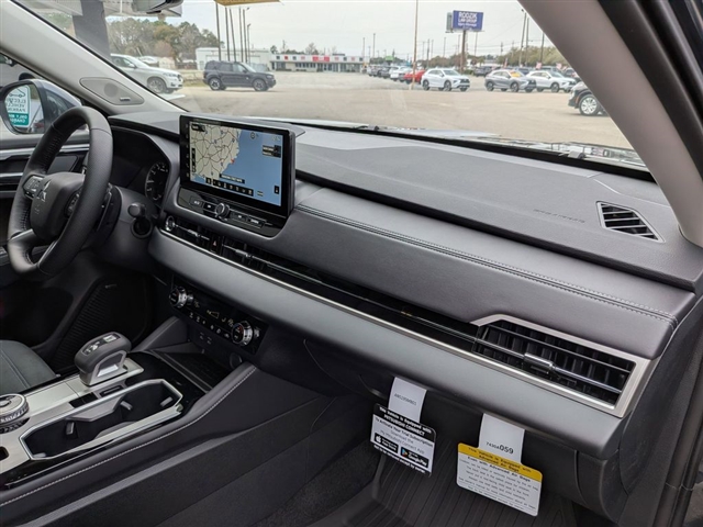 2026 Mitsubishi Outlander SE:MI30260