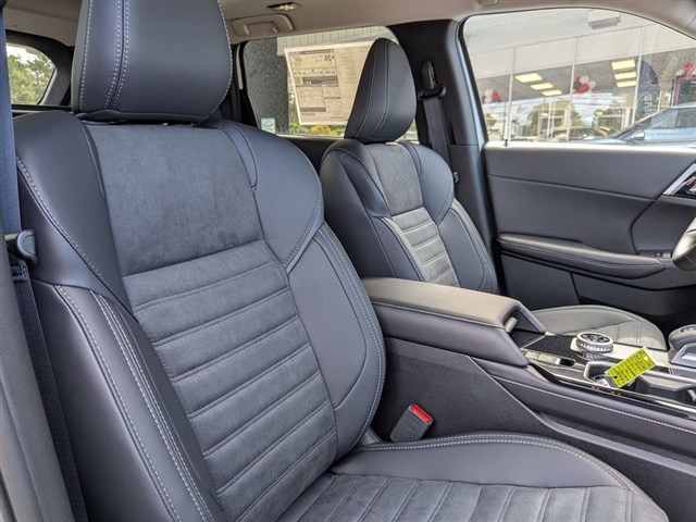 2025 Mitsubishi Outlander Trail Edition:MM139780