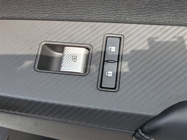2022 Mitsubishi Outlander SEL Launch Edition:30253N