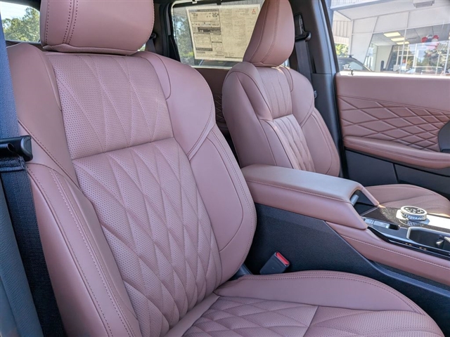 2025 Mitsubishi Outlander SEL:MM39770