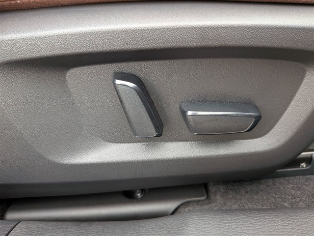 2025 Mitsubishi Outlander SEL:MM39950