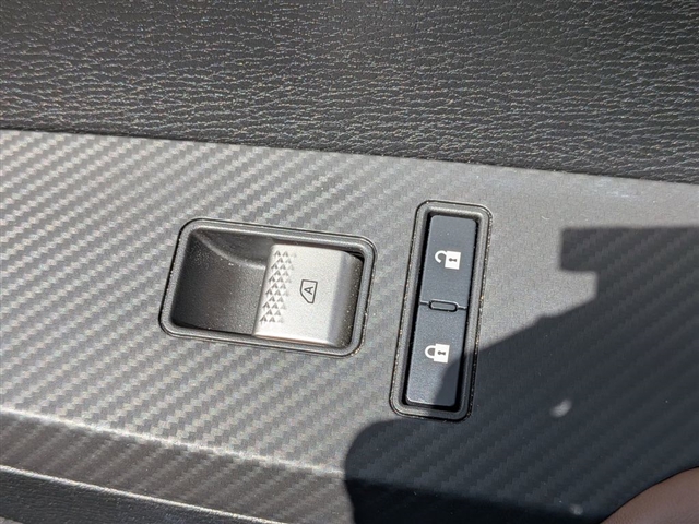 2025 Mitsubishi Outlander SEL:MU39520