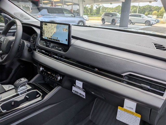 2025 Mitsubishi Outlander Trail Edition:MM39980