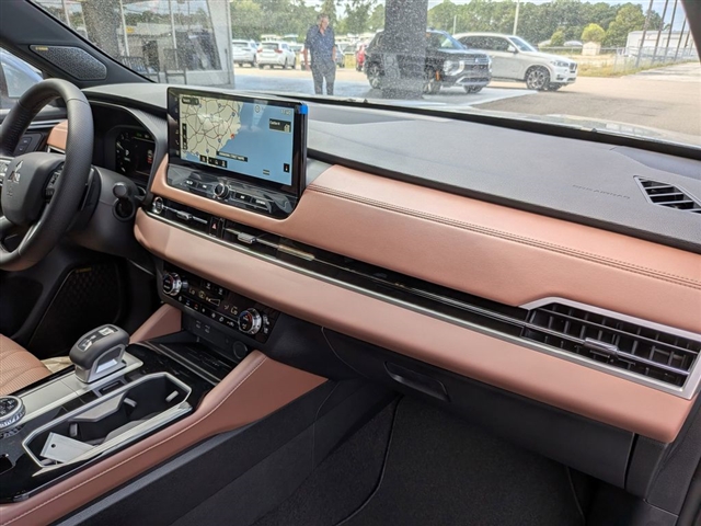 2025 Mitsubishi Outlander SEL:MM39760