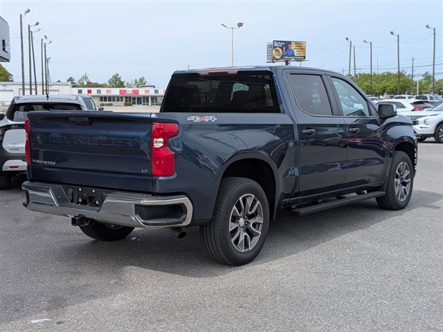 2020 Chevrolet Silverado 1500 LT:02200UU