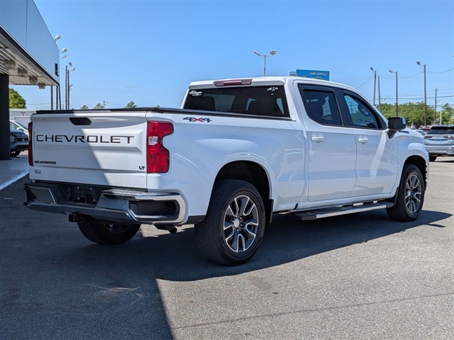 2021 Chevrolet Silverado 1500 LT:02230UU