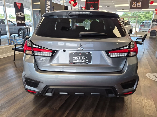 2027 Mitsubishi Outlander Sport ES:MI230590